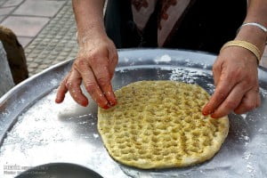 پخت نان سنتی در ماه رمضان