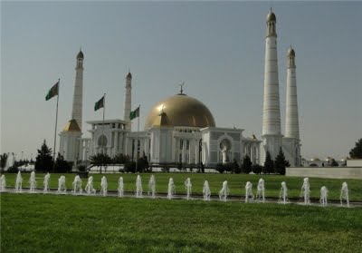 ۱۷ خرداد در ترکمنستان اول ماه مبارک رمضان اعلام شد