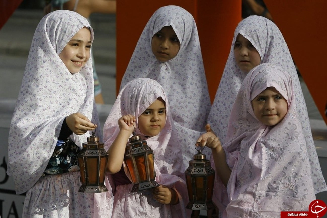 مردم در گوشه و کنار جهان چگونه به استقبال رمضان می روند+ تصاویر