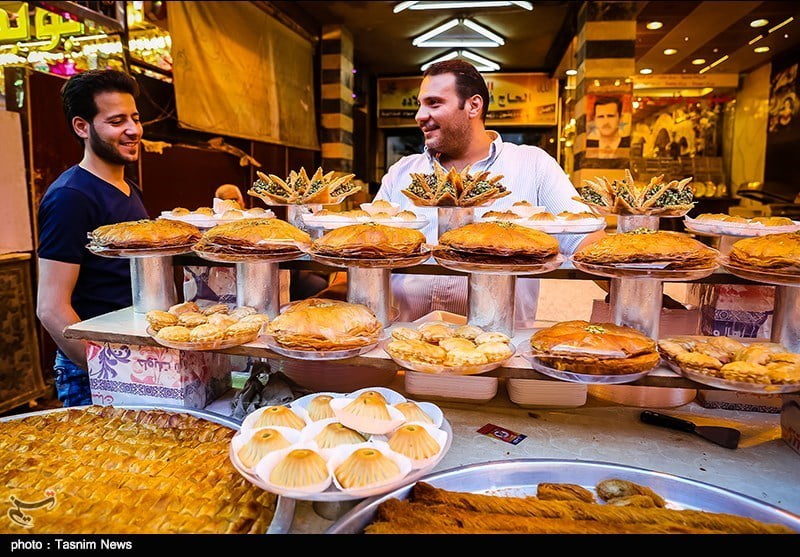 شیرینی‌های هیجان‌انگیز ماه رمضانی در بازار دمشق