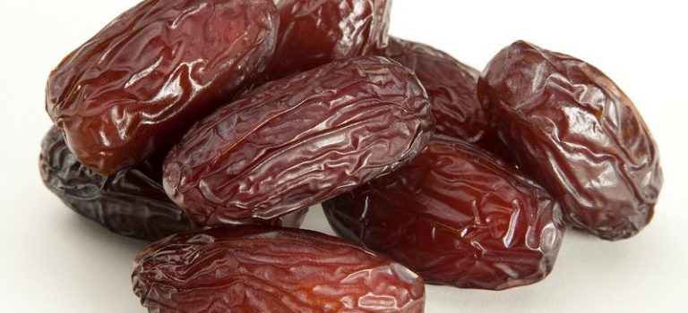 نرخ انواع خرما در آستانه ماه مبارک رمضان + جدول