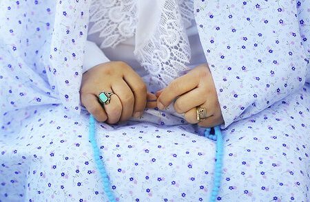 احکام رمضان | بانوان شیرده و بارداری که نتوانستند روزه بگیرند، چه کنند؟